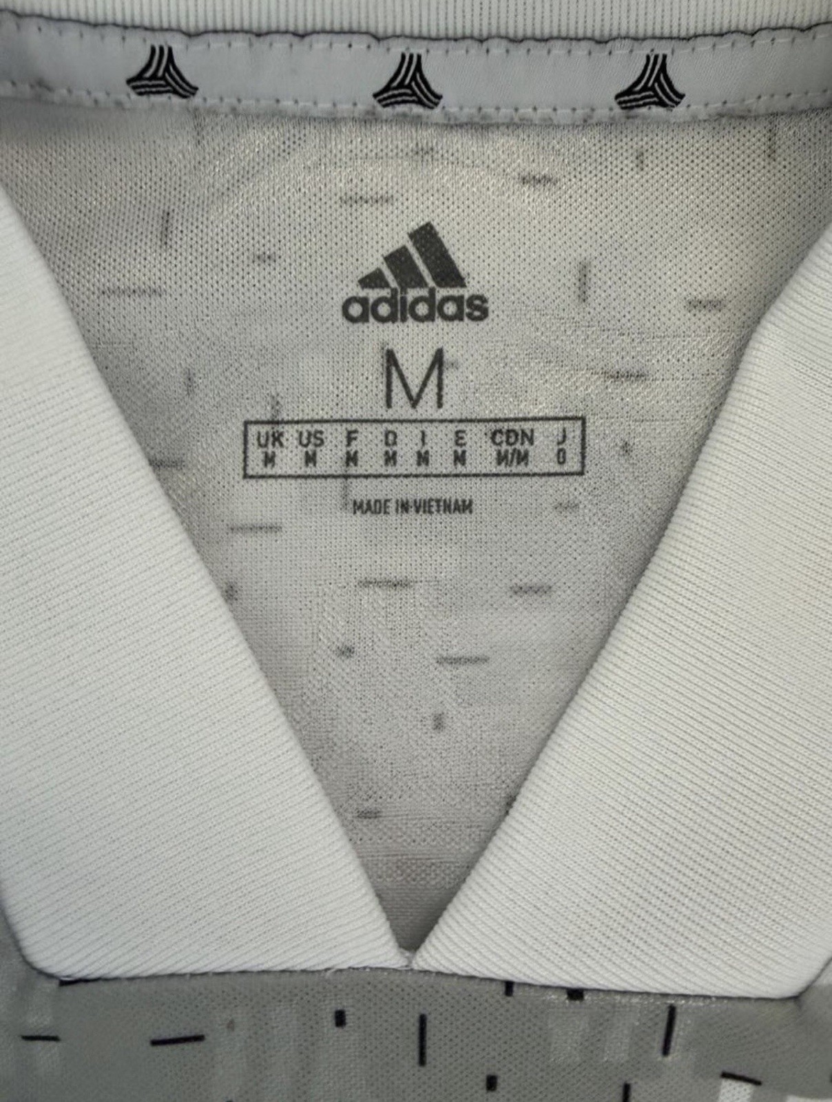 adidas Men’s V-Neck Activewear Tee Gray/Black Camo Logo M gallery