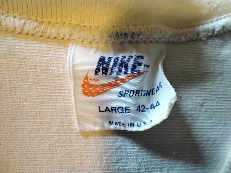 Vintage NIKE Block Letter Logo Jersey Shirt in Men's Large 1978-1983 Era gallery
