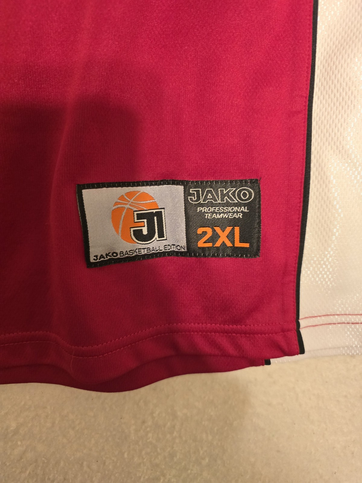Jako J1 BroseBaskets Basketball Mens 2XL Sleeveless Shirt Top red/white gallery