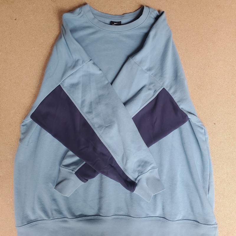 Mens Nike Pull Over Size XL Navy/light Blue Long Sleeve Cotton Blend Dri-fit gallery