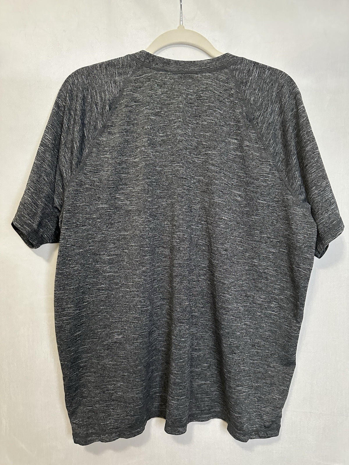 Nike Dri-FIT UPF 40+ Heather Gray Short Sleeve Athletic Shirt Men’s XL gallery