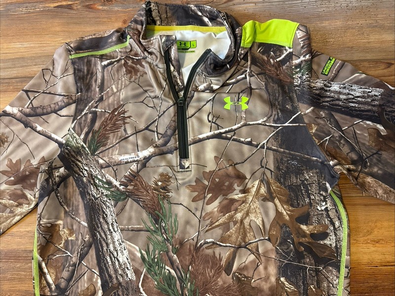 Under Armour Mens Fitted L Pullover Long Sleeve Shirt Realtree Camo 1/4 Zip gallery