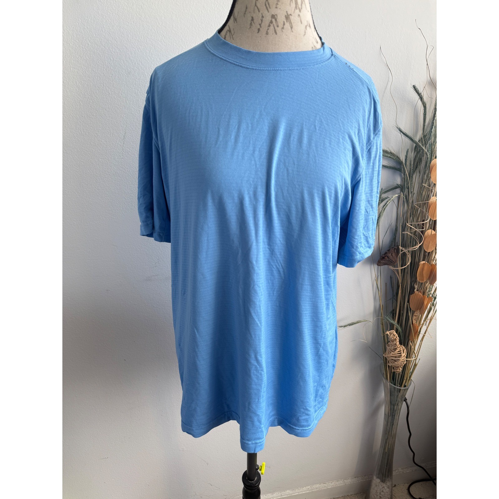 Lululemon Mens Metal Vent Tech Short Sleeve Shirt Blue Crew Neck Workout Top gallery