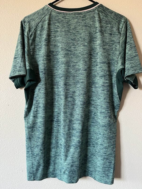 Yonex Men’s Performance Tennis Shirt Small gallery