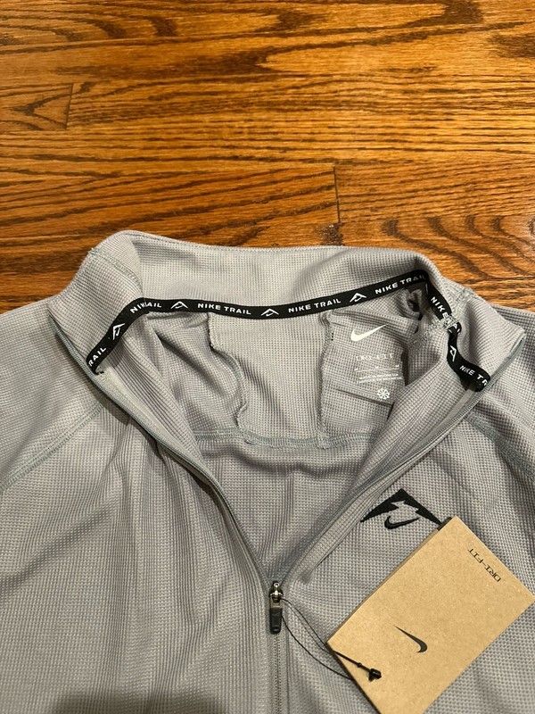 Nike Trail Dri-FIT 1/2-Zip Mid Layer Running Top Mens Size Medium Grey FV9994078 gallery