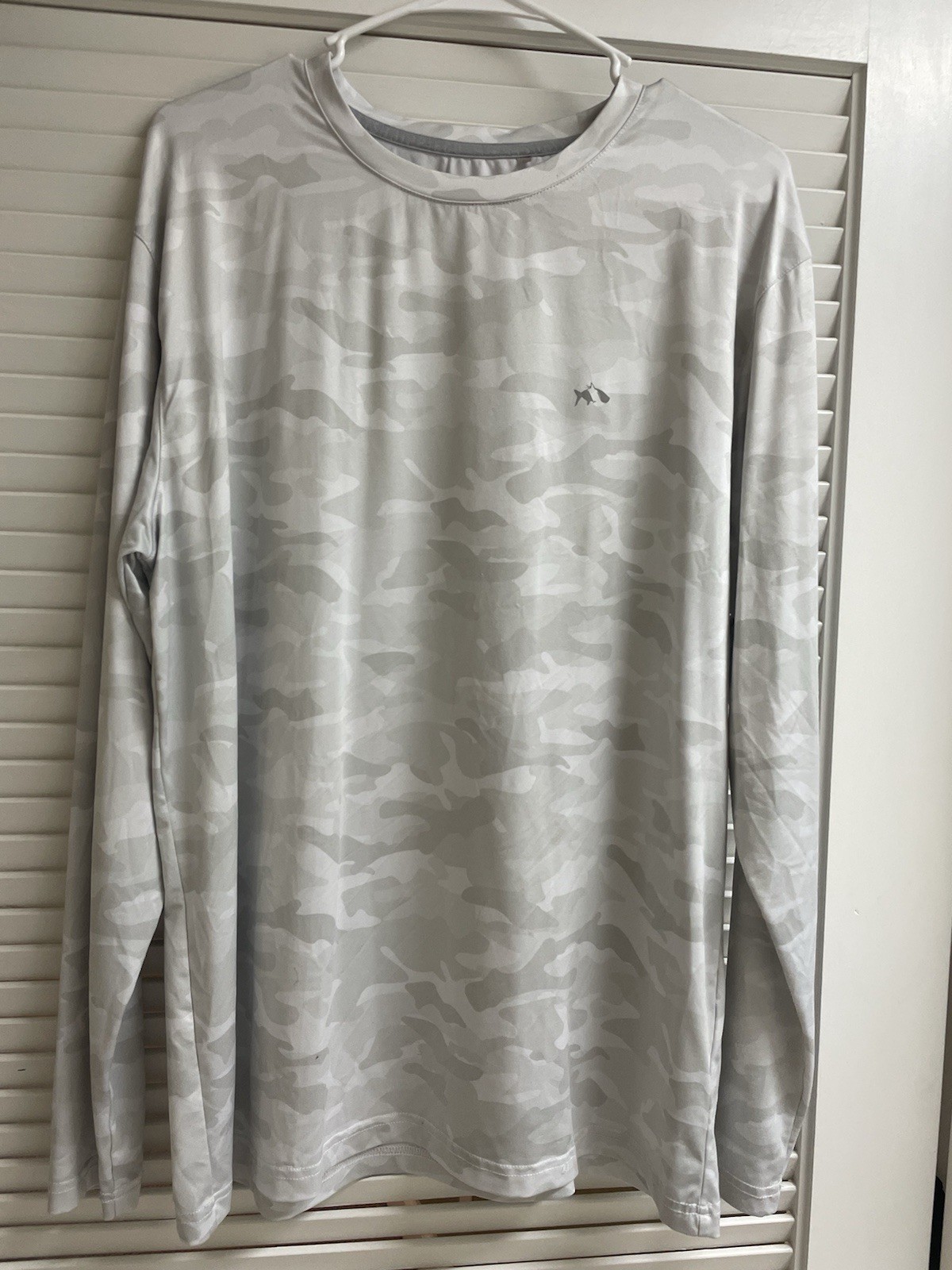 Fish Hippie Co Men's Large gallery