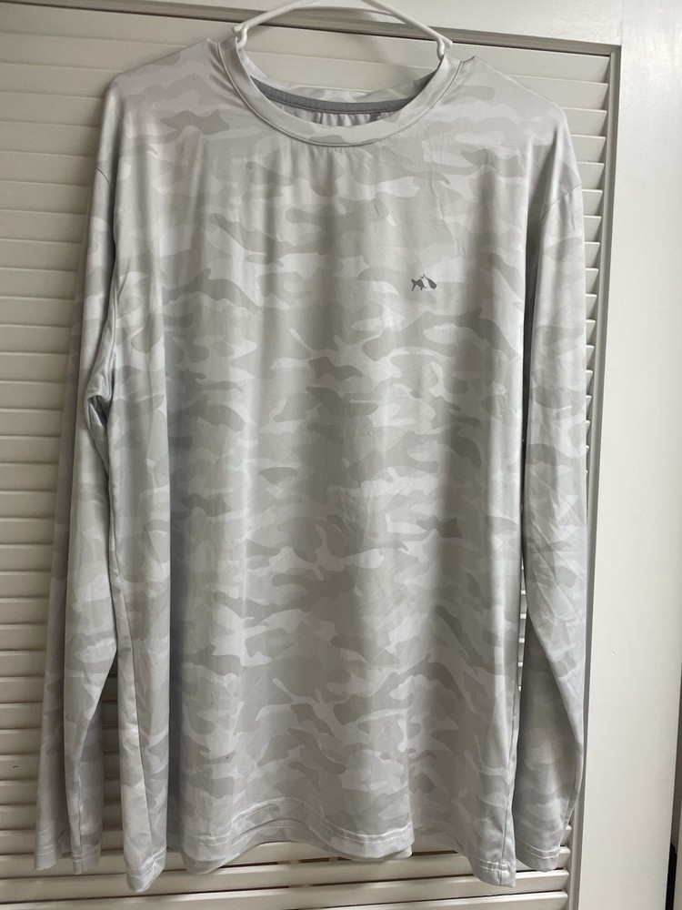 Fish Hippie Co Men's Large