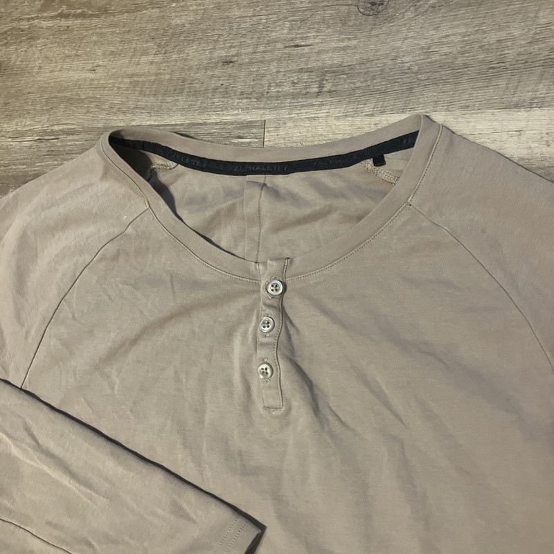 Alphalete Men's Medium Henley Long Sleeve Shirt Tan See Measurements gallery