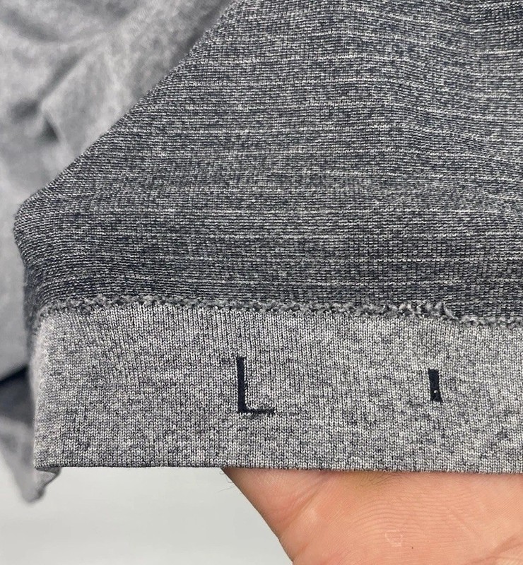 Lululemon Shirt Mens Large Gray Short Sleeve Metal Vent Tech Workout Gym Logo gallery