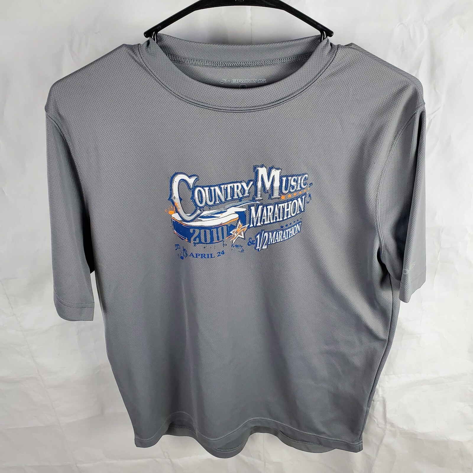 Brooks Shirt Men's Small Gray Running Country Music 1/2 Marathon 2010 Nashville gallery