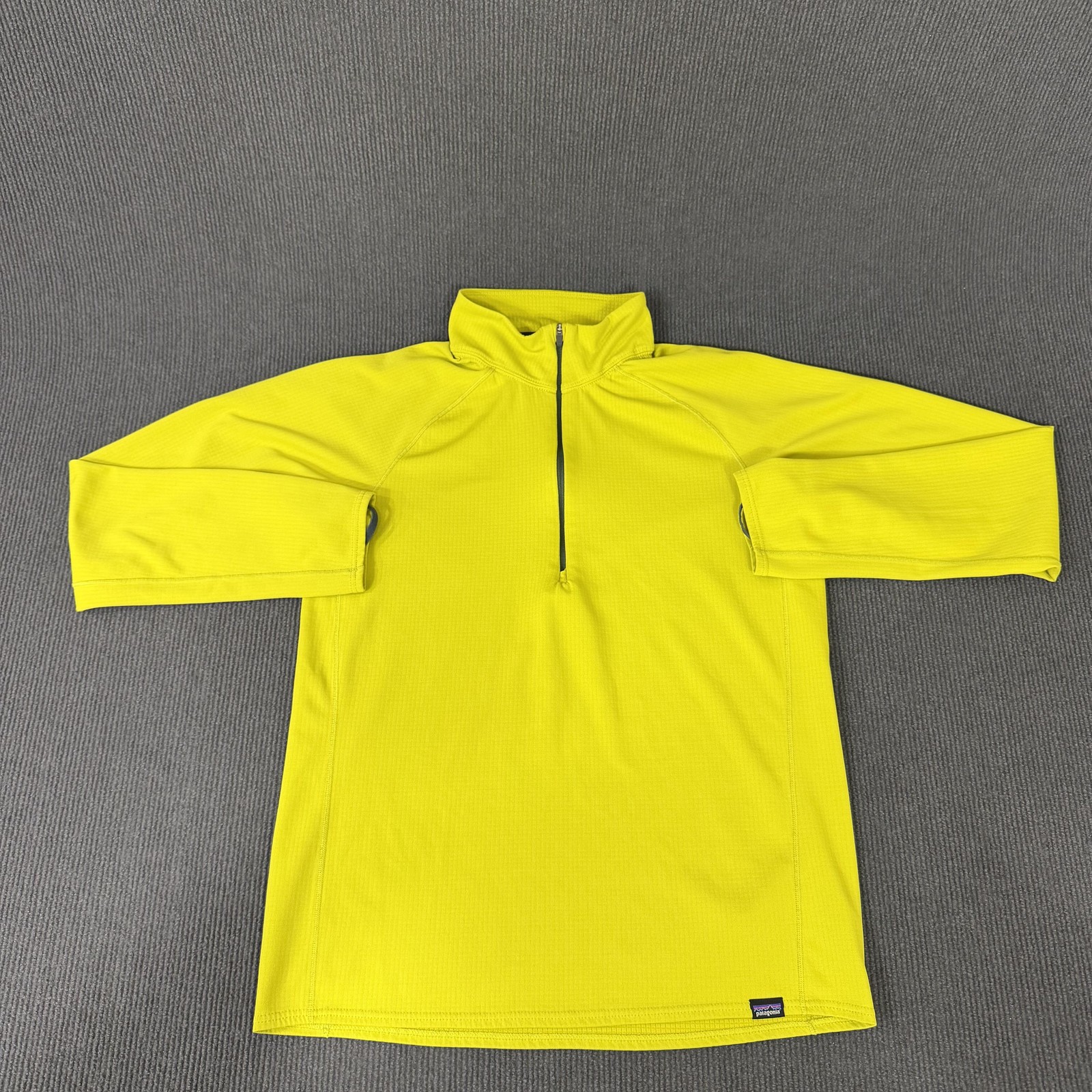 Patagonia Pullover Mens Small Yellow Capilene Midweight 1/4 Zip Baselayer Top gallery