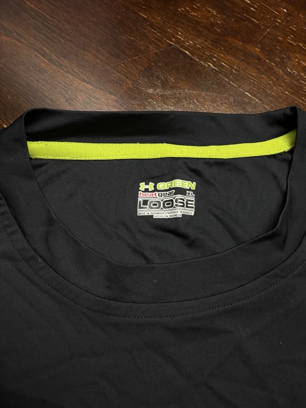 Under Armour Green Heat Gear Loose XL Protect This House Dog Graphic Black gallery