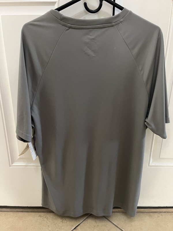 NEW w/TAGS Light Ash Gray NordicTrack T Shirt Mens LARGE Performance Top NT-Dri gallery