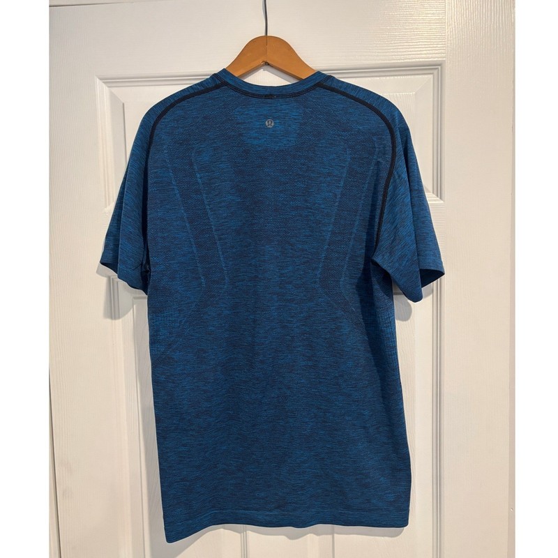 Lululemon Men's Metal Vent Tech Blue Black Heathered Short Sleeve Shirt Size M gallery