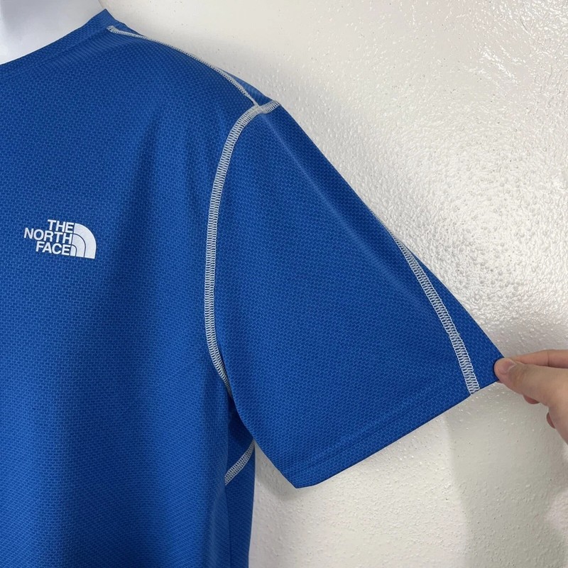 The North Face Shirt XL Blue Short Sleeve Flash Dry Honeycomb Performance gallery