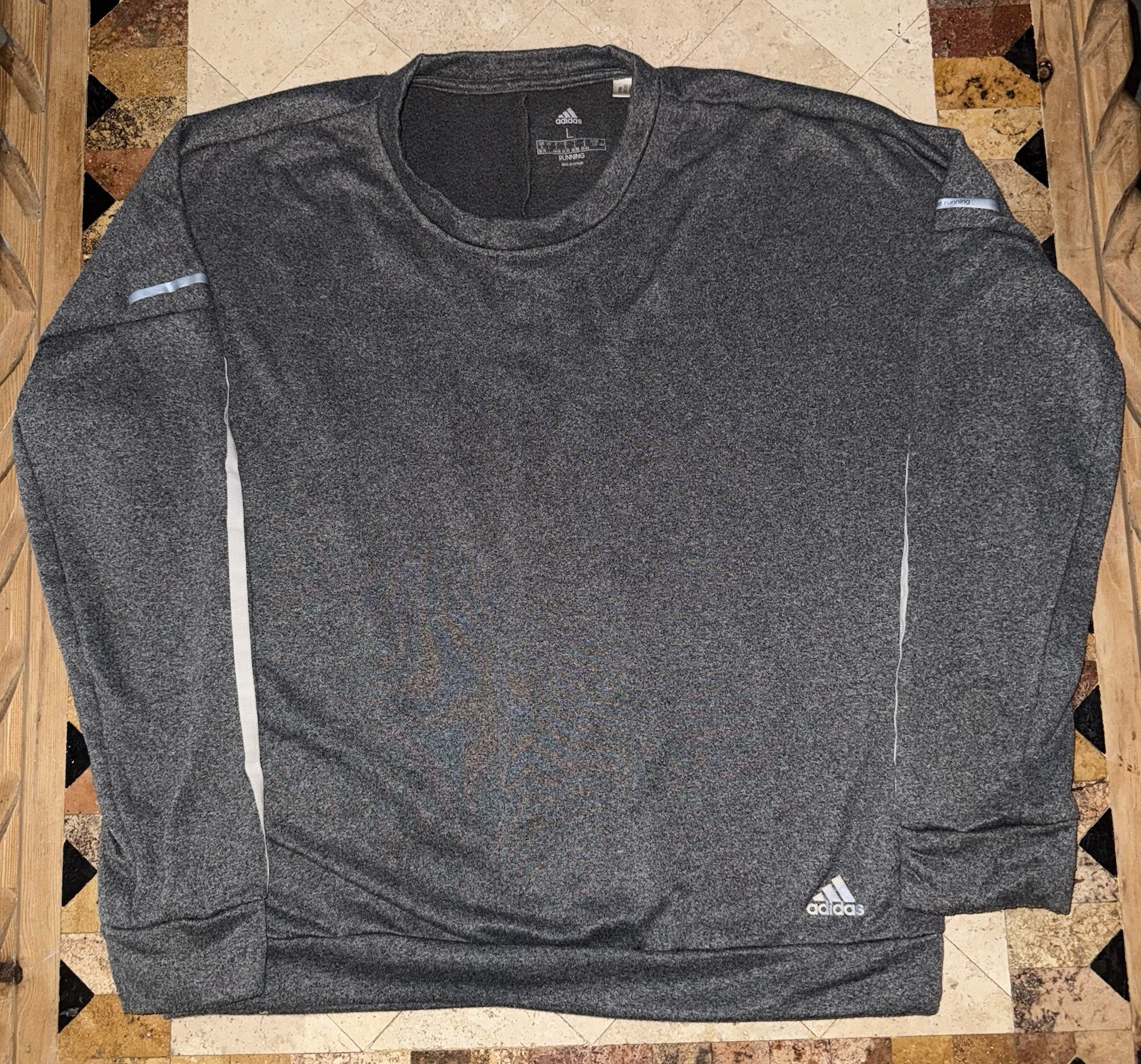 Adidas Running Gray Long Sleeve Performance Athletic Shirt Size L gallery