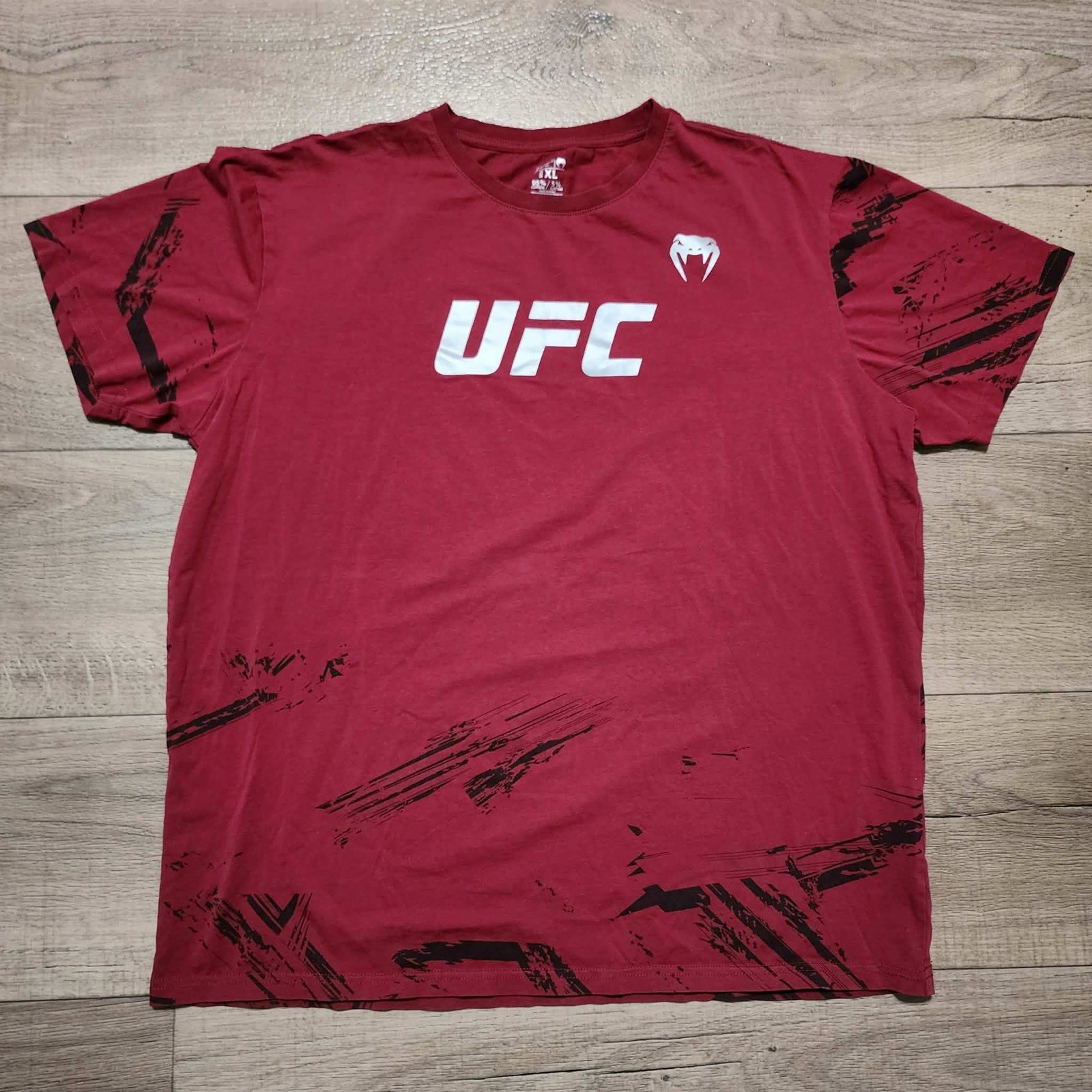 Venum UFC Mens Graphic T-Shirt XL Burgundy Red Cotton Stretch Training Top gallery