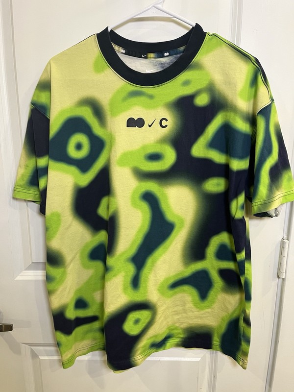 Nike Naomi Osaka Collection Tie Dye / Abstract T Shirt. DQ0622-821, Size Large. gallery