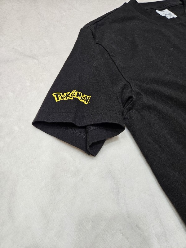 Puma × Pokemon Relaxed Graphic Tee Men's Medium T-shirt Black Umbreon gallery