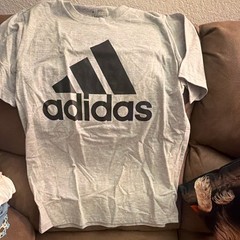 adidas Men’s M Gray/Black Graphic Logo Crew Neck Short Sleeve Tagless Tee