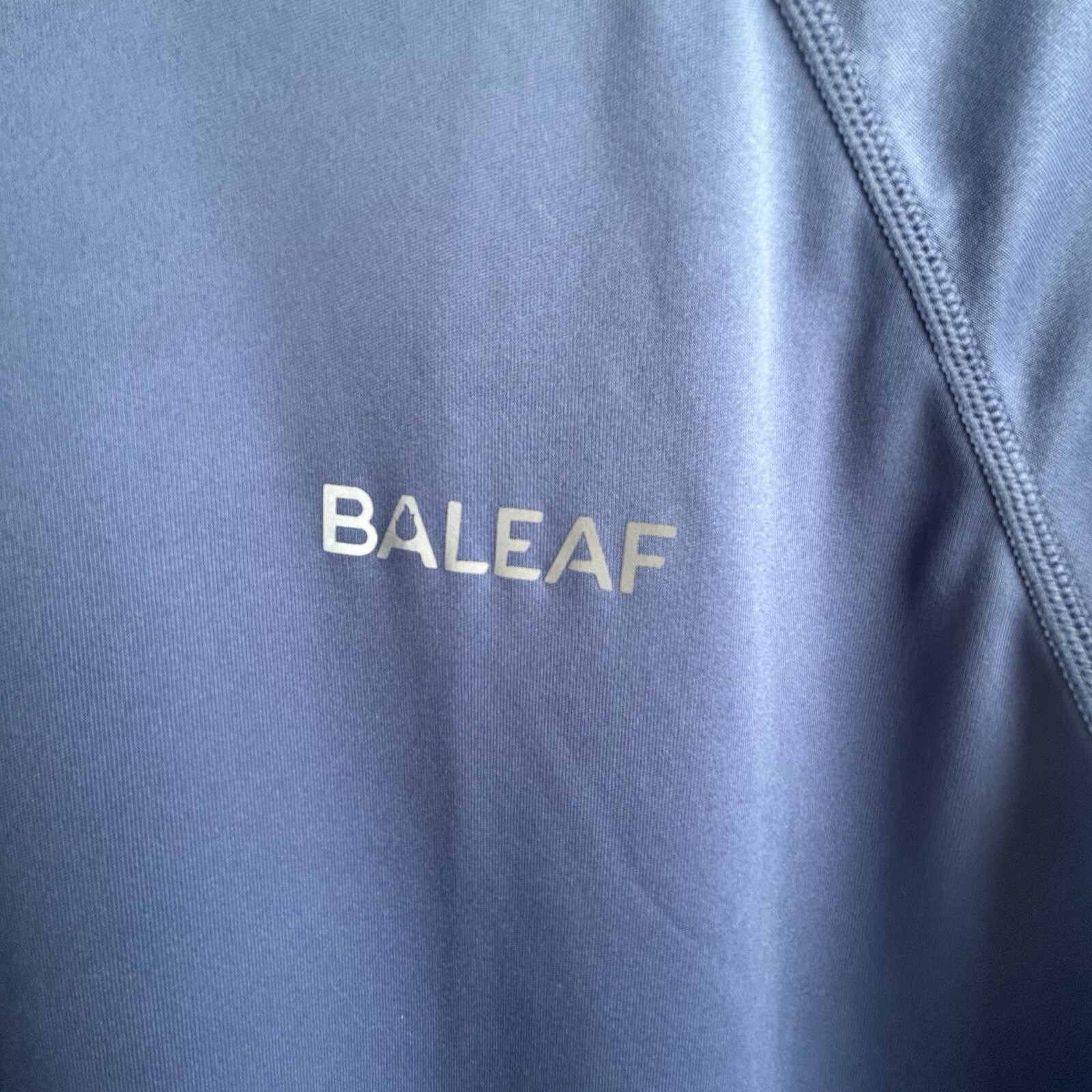 Men’s Baleaf Athletic UV Protection Long Sleeve Lightweight Shirt Sz medium gallery