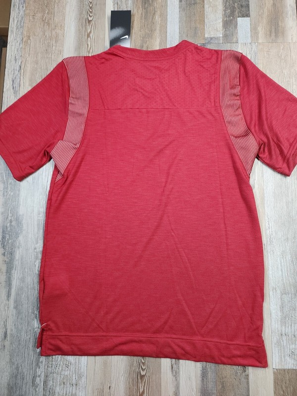 New Men’s NIKE Soccer DriFit T-SHIRT Dark Red CW3540 Size MEDIUM NWT $55 gallery