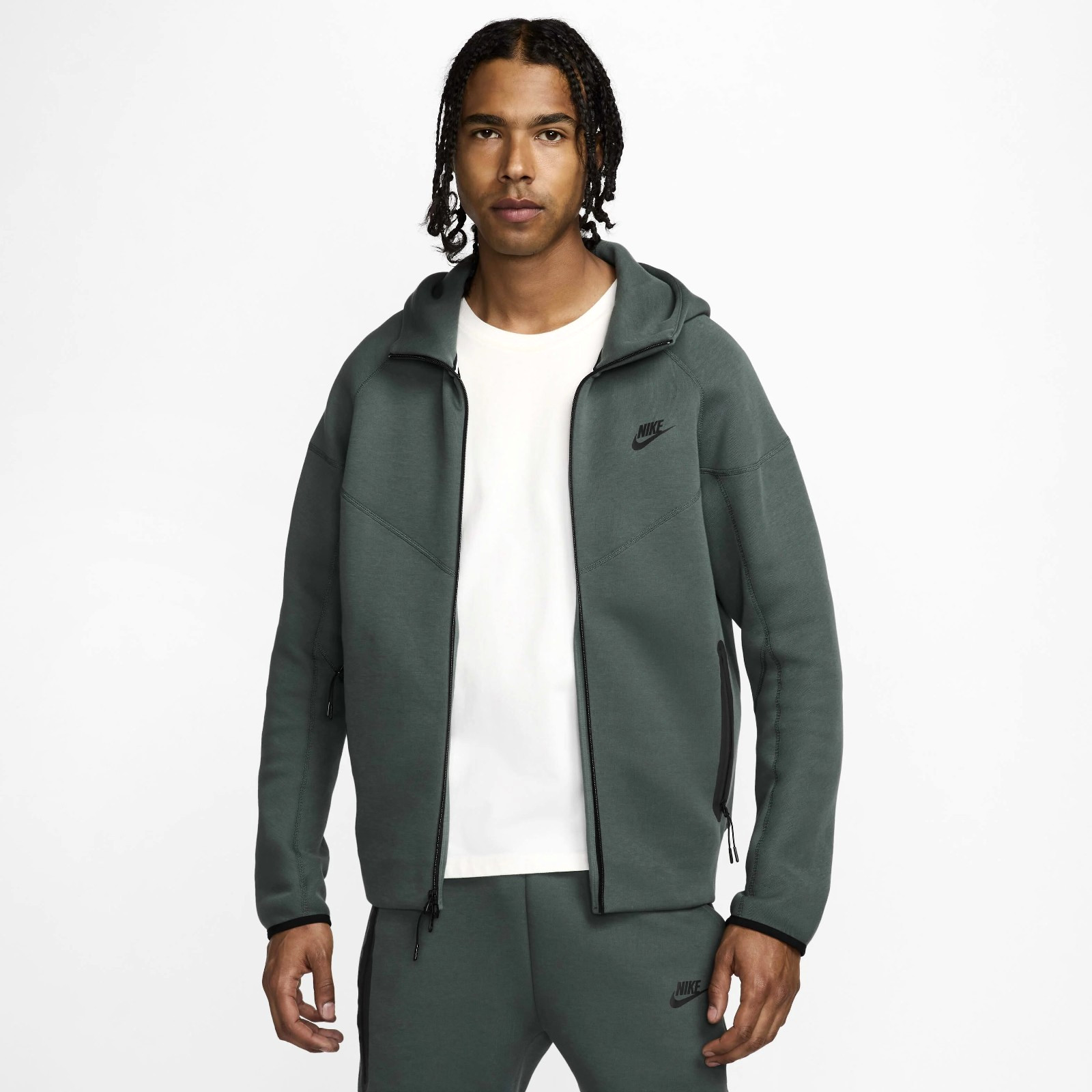 NIKE TECH FLEECE FULL ZIP HOODIE VINTAGE GREEN SIZE S-T NEW W/TAGS (FB7921-338) gallery