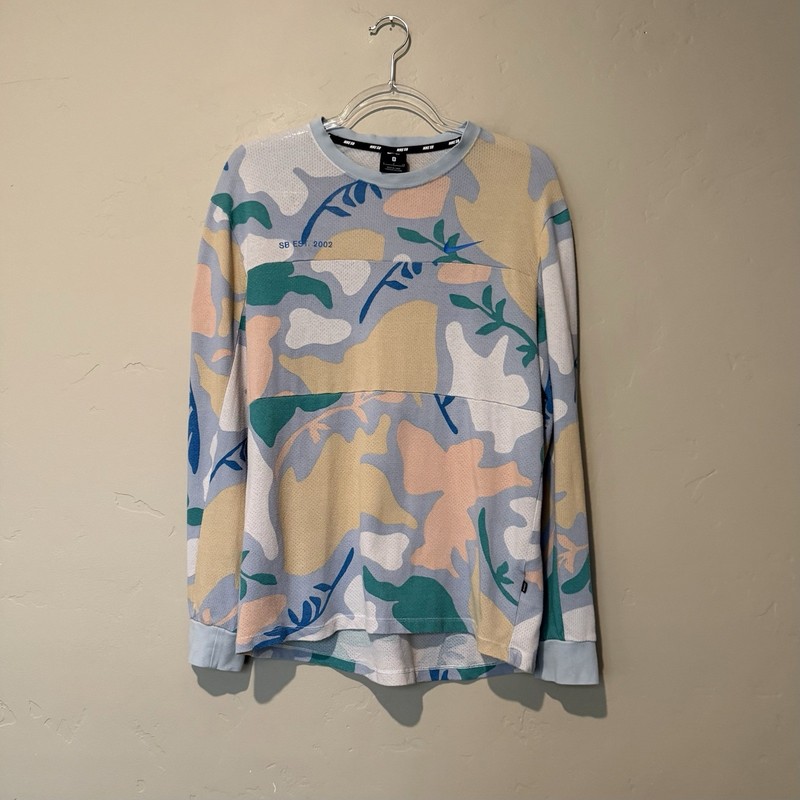 Nike SB Jersey Mens S Tropical Camo Mesh Long Sleeve Performance Shirt Y2K gallery