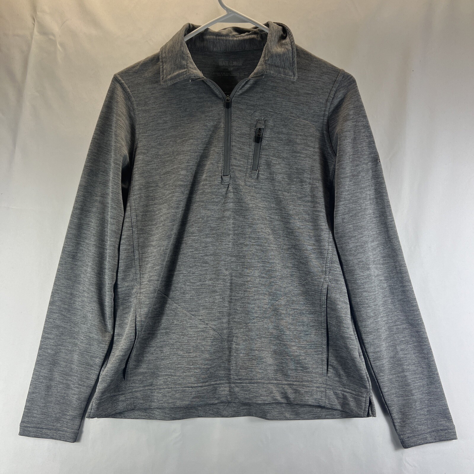 Black Clover Gray Titos Logo 1/4 Zip Long Sleeve Collared Pullover Men's Size S gallery