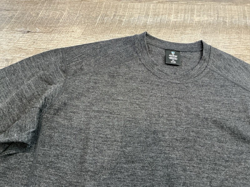 KUHL Men’s Size XL Skar Long Sleeve Merino Wool Baselayer Skar Crew Gray 3080 gallery
