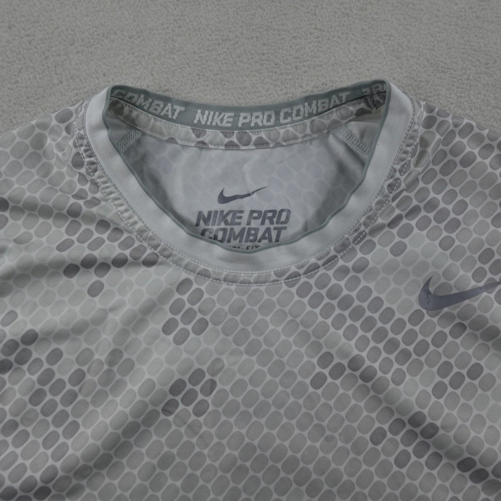 Nike Pro Combat Shirt Mens Small Gray Camo Fitted Compression Tee 435930