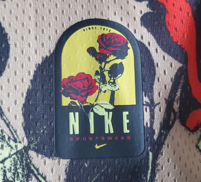 Nike Sportswear Rose City Top, Beige/Red/Black, Size S gallery