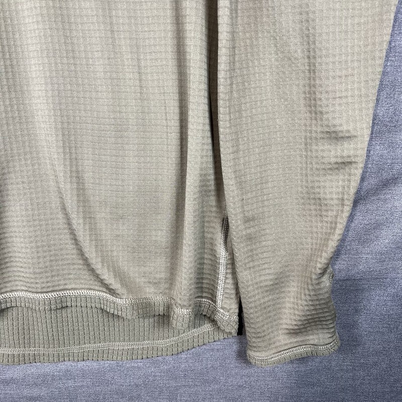 US Army Mid Weight Cold Weather Shirt M Polartec Waffle Thermal Khaki (no tag) gallery