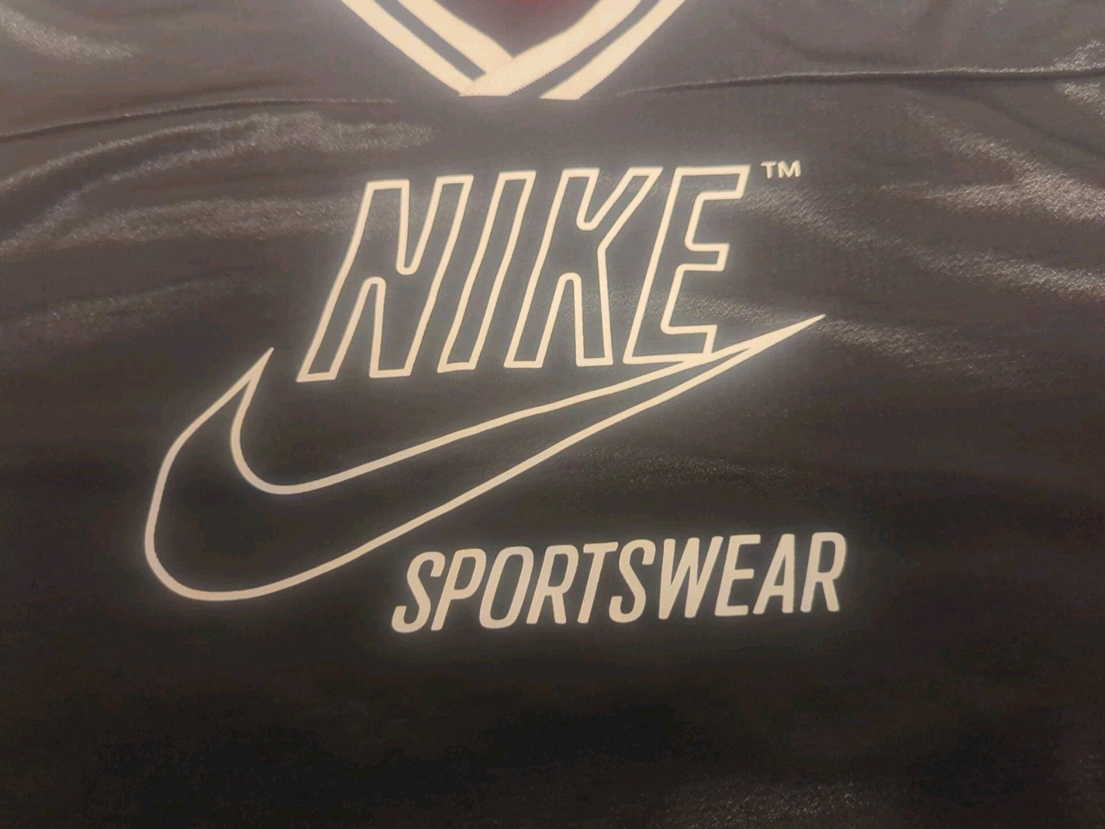 Look - WOW EUC Vintage Nike SPORTSWEAR Shirt TShirt Black SpellOut ON BACK SZ L gallery