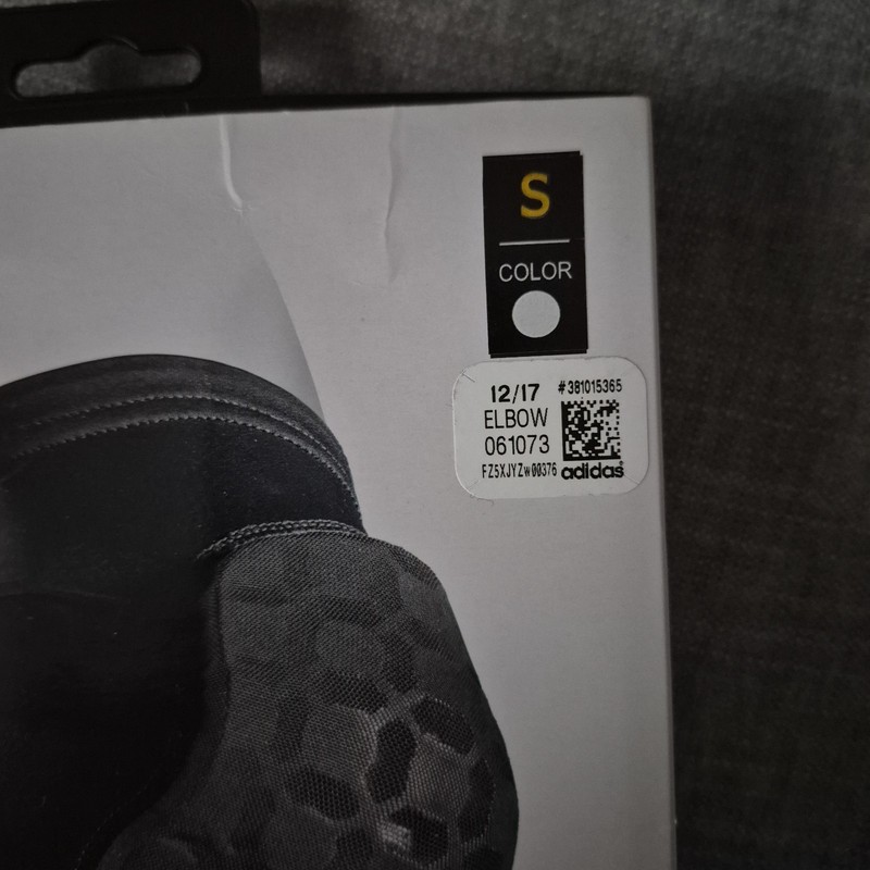 Adidas Padded Compression Elbow Sleeve Size S/ L/ XL Color White gallery
