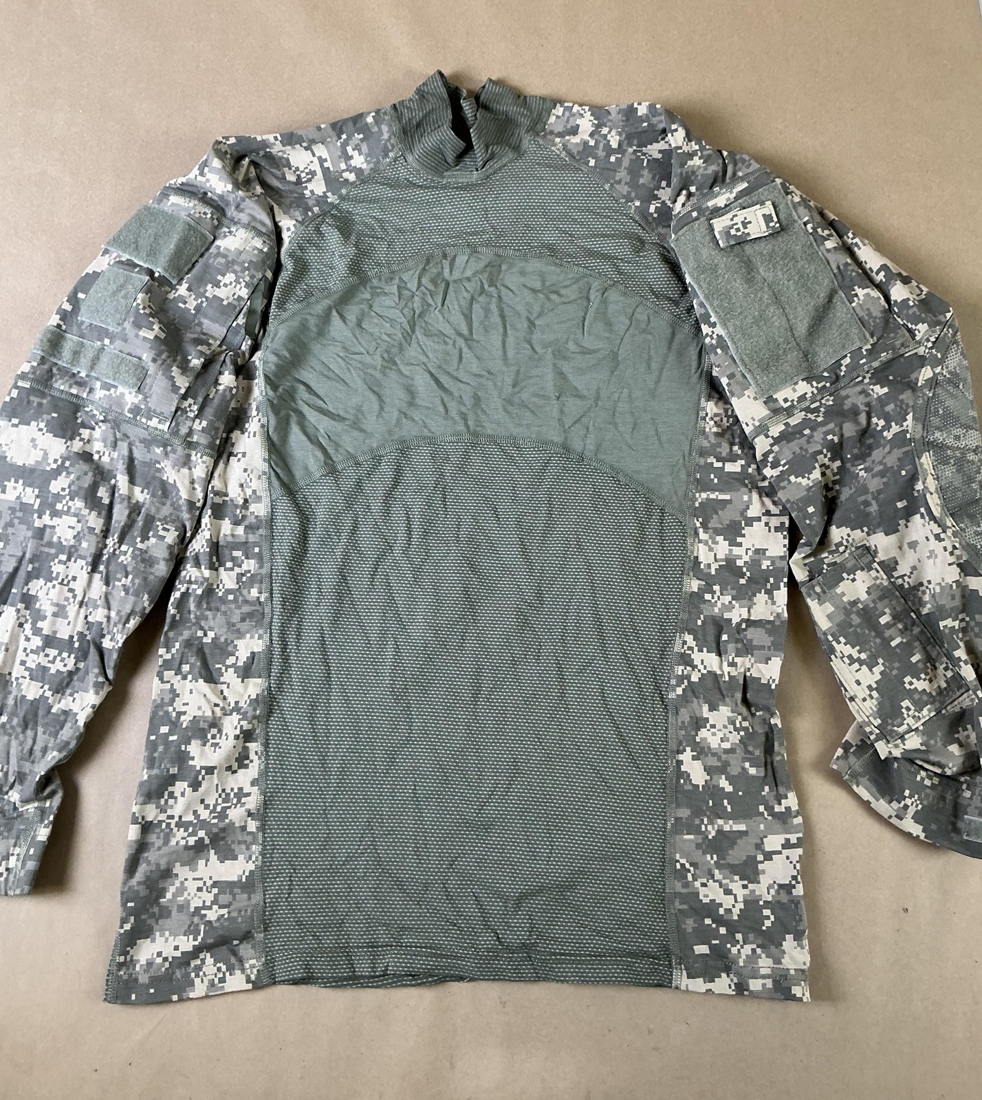 US Army Combat Shirt Mens Large Green ACU Digital Camo FR Flame Resistant gallery