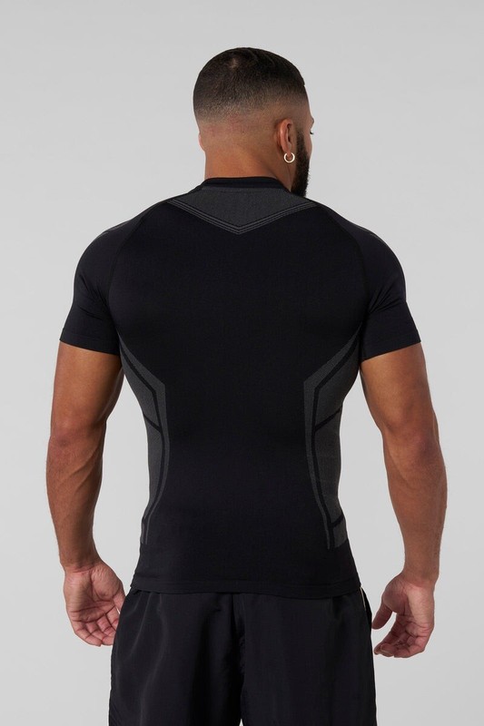 YOUNGLA (SOLD OUT) - 4041 - WARRIOR COMPRESSION TEES - BLACK - SIZE LARGE gallery