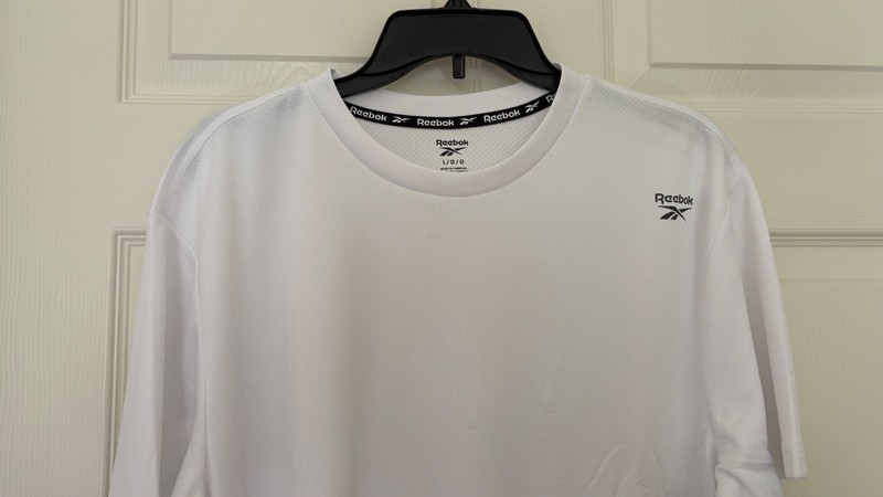 NEW $25 Reebok VECTOR POSEIDON Short Sleeve Crewneck Shirt White Size Large gallery