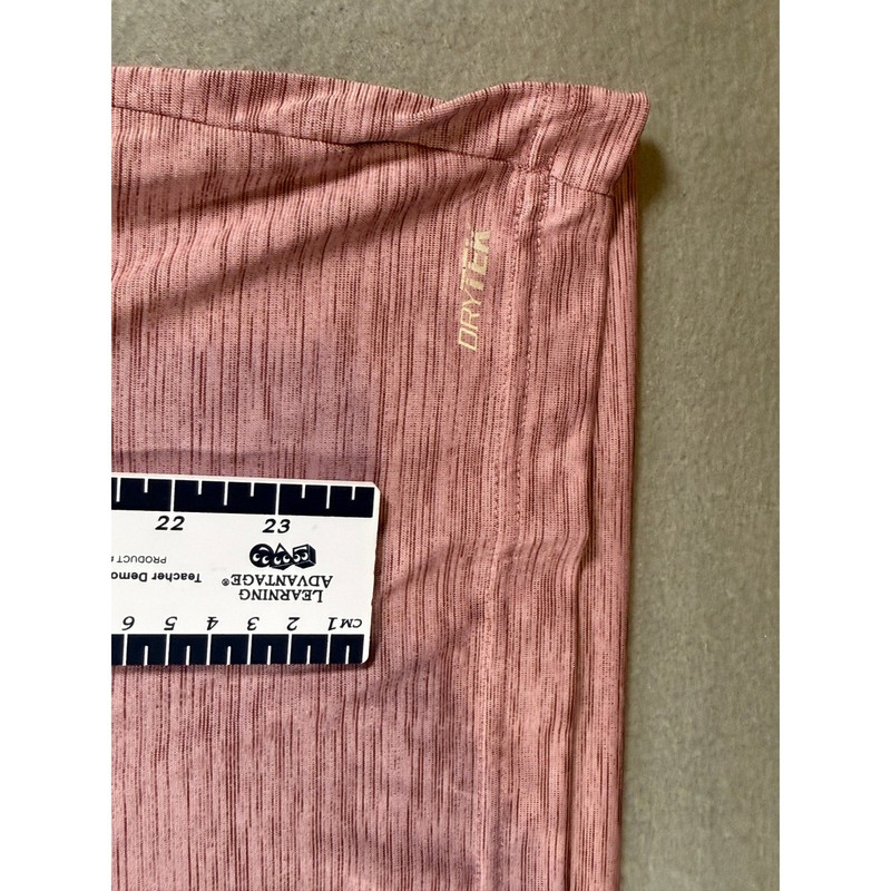 Tek Gear Dry Tek Mens Medium Heathered Mauve Pink Short Sleeve Performance Tee gallery