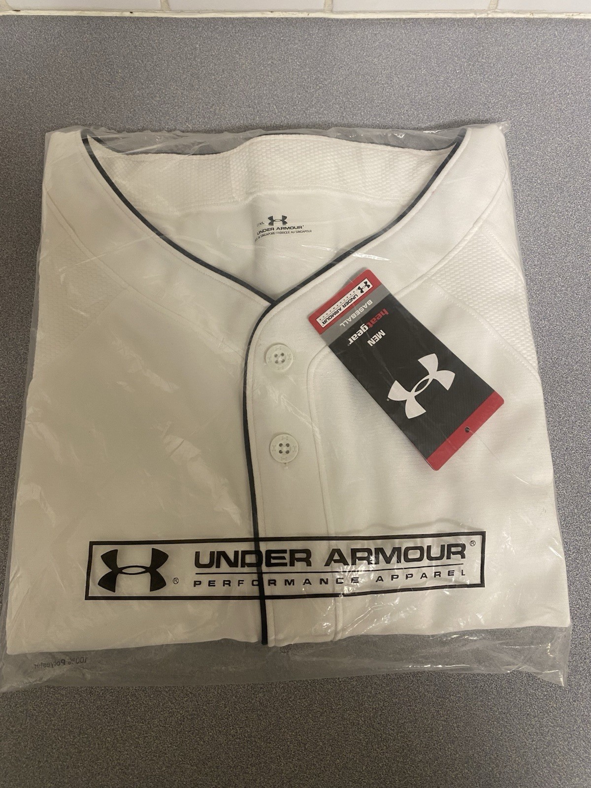 Under Armour Men's Baseball Jersey White Sleeveless Performance Apparel gallery