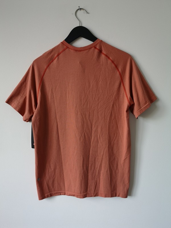 NWT LULULEMON Metal Vent Tech SS 2.0 Top Shirt Men's Medium XSWC/RWLI Orange gallery