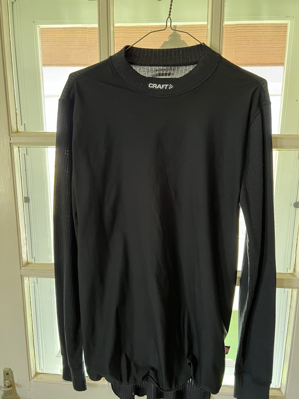 Craft Windstopper Long Sleeve Baselayer Men’s Large Black gallery