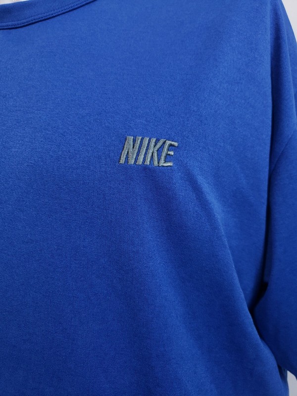NIKE Training Embroidered Lettering Blue Size Large Athletic T-Shirt gallery