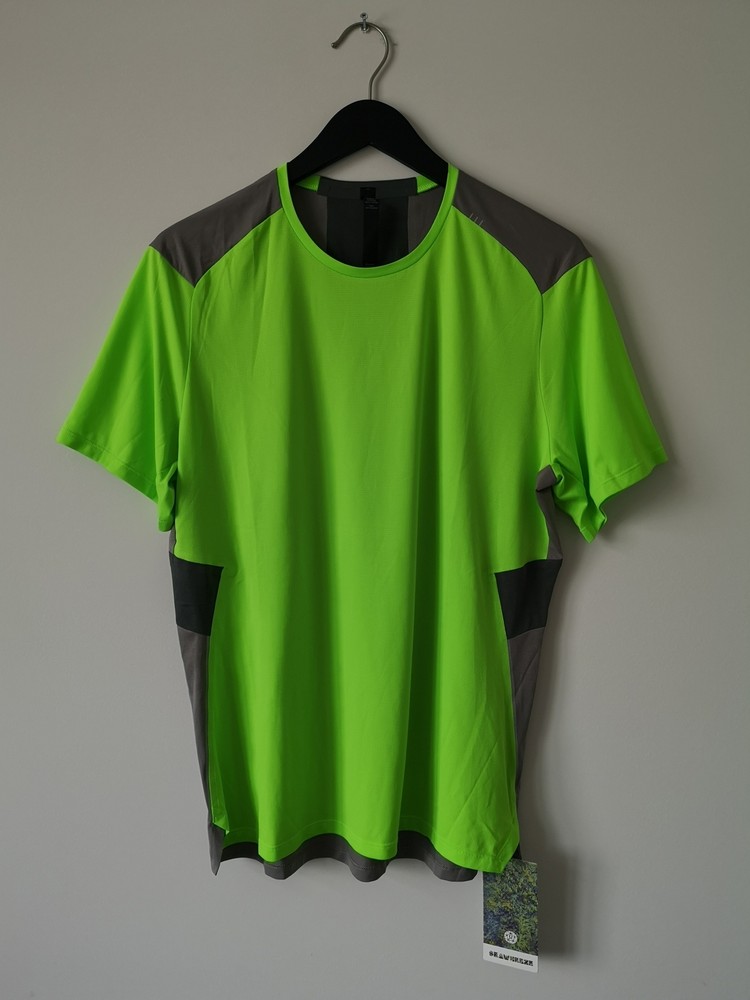 NWT LULULEMON SEAWHEEZE Neon Green Grey F&F SS Top Shirt Men's Large