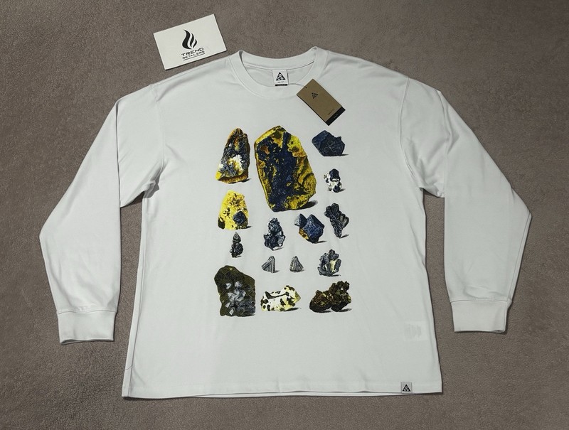 Nike ACG Team Dri-FIT Alaska Minerals Loose T-Shirt Summit White Sz M FZ6700-121 gallery