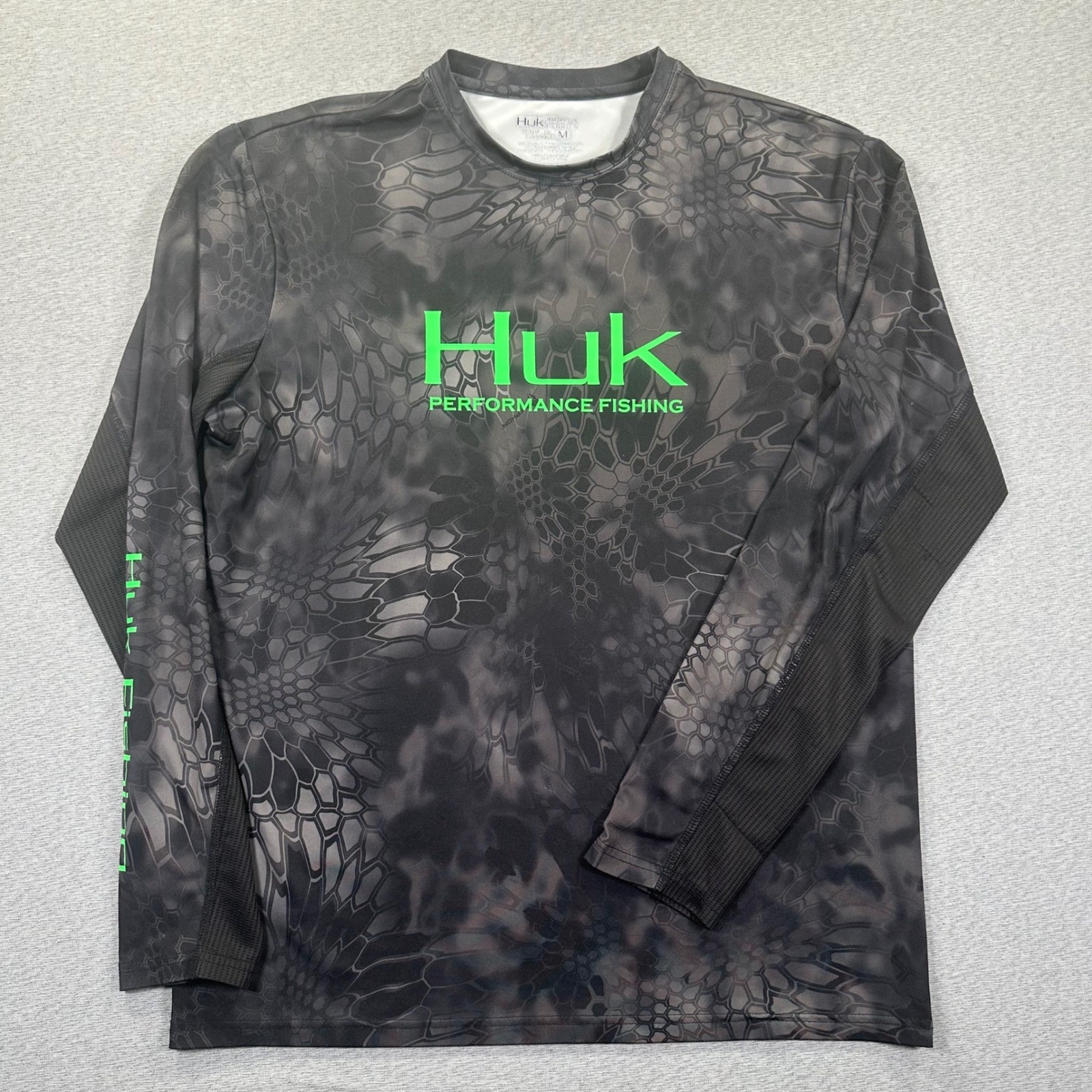 Huk Performance Fishing Shirt Mens M Grey Black Kryptek Typhon Camo Long Sleeve gallery