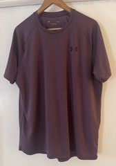 Men’s Large Pit 22” Stretchy Under Armour Tech Tee Purple