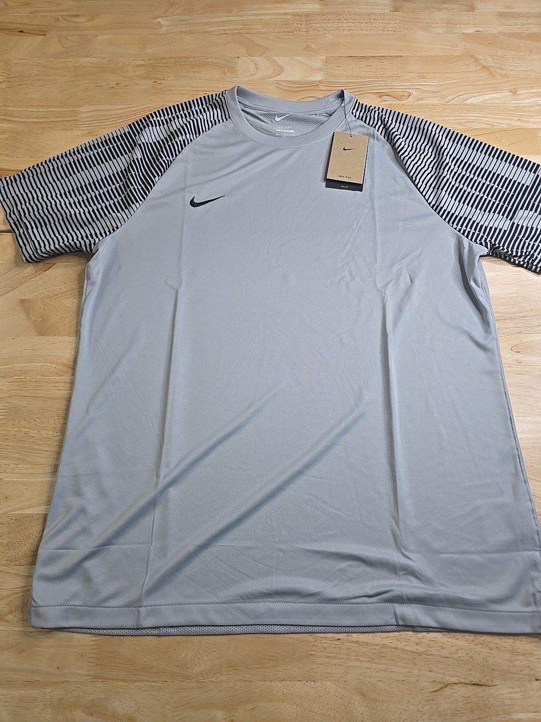 Nike Men's XL Dri-FIT Academy Soccer Performance Jersey Shirt Gray DH8033-012 gallery