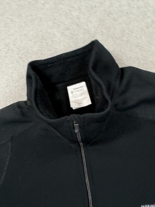 Patagonia PolarTec 1/2 Zip Base Pullover (Men's Large) Black gallery