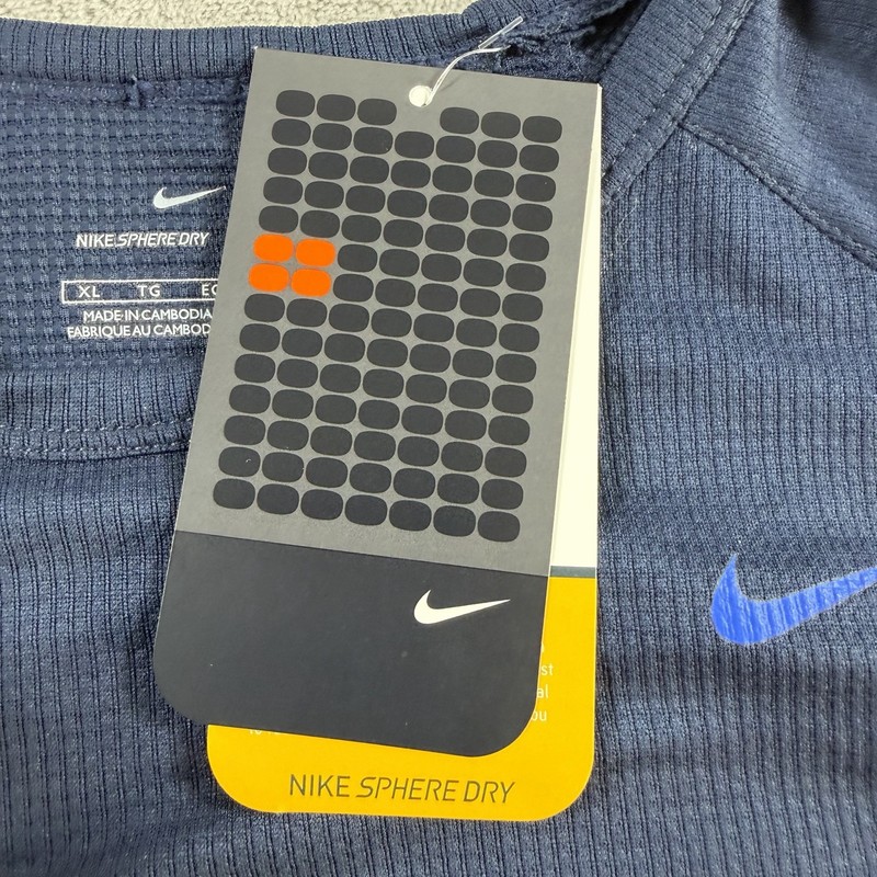 Nike Mens Sphere Dry Crewneck Running Shirt Blue XL Long Sleeve Vintage 2005 gallery